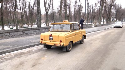 Житомирянин Віталій Загурський має один із найстаріших автомобілів в Україні Житомирянин Віталій Загурський має один із найстаріших автомобілів в Україні