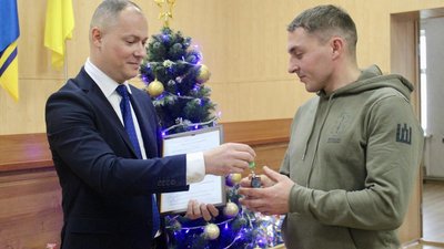У Долинській на Кіровоградщині родини військових отримали 60 квартир У Долинській на Кіровоградщині родини військових отримали 60 квартир