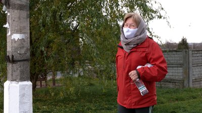 Головний санлікар Рівненщини у листах просить вакцинувати дітей від поліомієліту. Що кажуть батьки