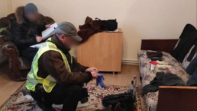 На Прикарпатті розкрили пограбування відділення "Нової пошти" На Прикарпатті розкрили пограбування відділення "Нової пошти"