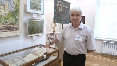 Олег Гаврилюк, завідувач відділу стародавньої історії обласного краєзнавчого музею в Тернополі Олег Гаврилюк, завідувач відділу стародавньої історії обласного краєзнавчого музею в Тернополі