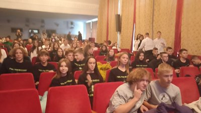 Ліцеїстка, Анастасія Хробуст, ліцей №1, батьки-військовослужбовці, математика Ліцеїстка, Анастасія Хробуст, ліцей №1, батьки-військовослужбовці, математика