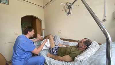 9 уламків у стегні: у центрі "Незламні" проходить реабілітацію львівський історик-доброволець 9 уламків у стегні: у центрі "Незламні" проходить реабілітацію львівський історик-доброволець