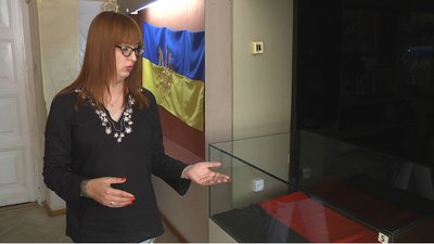 В музеї у Луцьку виставка прапорів. Найстарішому – 80 років В музеї у Луцьку виставка прапорів. Найстарішому – 80 років