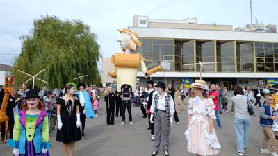 Відкриття ювілейного театрального сезону Волинського театру ляльок