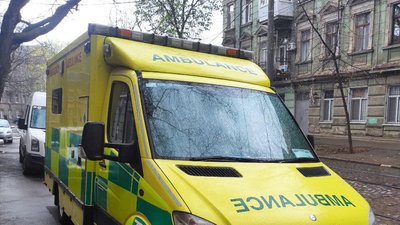 Медогляд та допомога лікарів. У Миколаєві працює сімейна амбулаторія Червоного Хреста