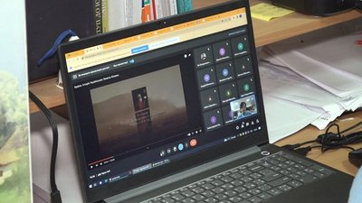 Хвилюються і вчителі, й учні: у Черкасах обговорюють формат тестування Хвилюються і вчителі, й учні: у Черкасах обговорюють формат тестування