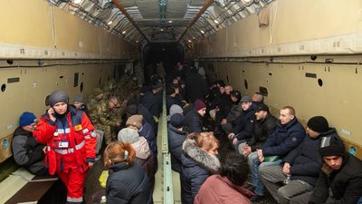 Звільнених напередодні нового року з полону досі не забезпечили житлом — омбудсмен