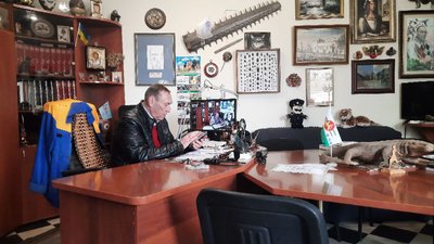 Шлях у 45 років. Директор Миколаївського зоопарку відзначає річницю професійної діяльності Шлях у 45 років. Директор Миколаївського зоопарку відзначає річницю професійної діяльності