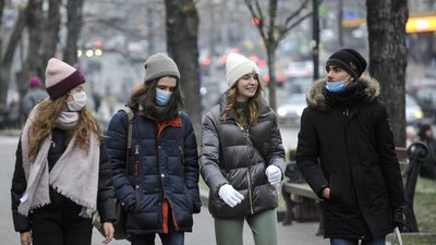 В Україні почали діяти нові карантинні обмеження. Що заборонено