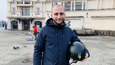"Ми говорили непідготовлені речі, було багато емоцій", — Володимир Феськов про Майдан в Ужгороді "Ми говорили непідготовлені речі, було багато емоцій", — Володимир Феськов про Майдан в Ужгороді