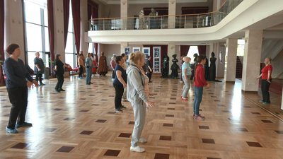 Заспокоює нерви і підходить для всіх: черкащани практикують китайську гімнастику Заспокоює нерви і підходить для всіх: черкащани практикують китайську гімнастику