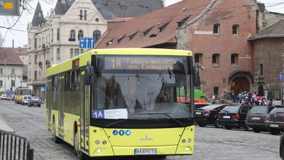 Автобус №1А у Львові