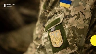 Хмельницькі депутати боронять країну. До кого звертатися виборцям
