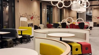McDonald’s відкрив новий заклад у Києві McDonald’s відкрив новий заклад у Києві