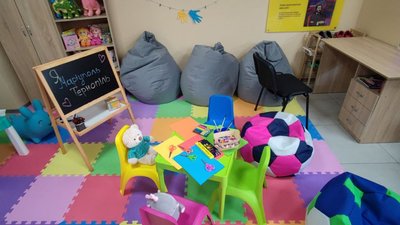 У Тернополі відкрили центр підтримки переселенців "Я – Маріуполь" У Тернополі відкрили центр підтримки переселенців "Я – Маріуполь"