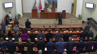 У Запоріжжі відбулася перша сесія міської ради VIII скликання