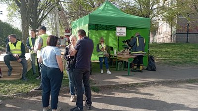 "Я вистрибнула у вікно" — мешканка будинку в Кривому Розі, де стався вибух. Під завалами знайшли тіло чоловіка "Я вистрибнула у вікно" — мешканка будинку в Кривому Розі, де стався вибух. Під завалами знайшли тіло чоловіка
