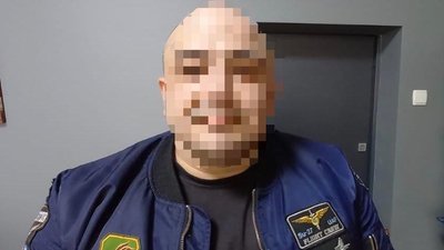 Відібрав ключі та поїхав у невідомому напрямку: закарпатця підозрюють у викраденні автомобіля Відібрав ключі та поїхав у невідомому напрямку: закарпатця підозрюють у викраденні автомобіля