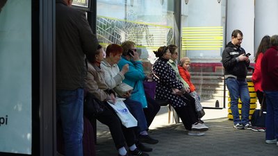 У Полтаві на маршрути не виїхала частина громадського транспорту У Полтаві на маршрути не виїхала частина громадського транспорту