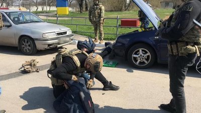 СБУ викрила схему виготовлення фальшивих паспортів ЄС