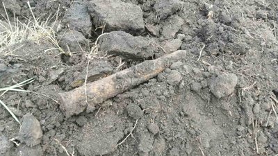 На Харківщині в кілометрі від житла виявили понад тридцять боєприпасів і німецькі гранати