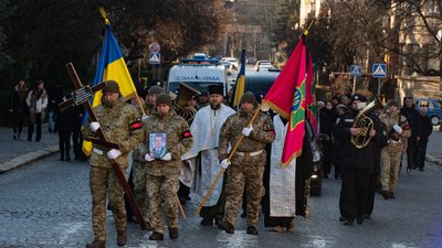 В Ужгороді попрощалися із полеглим захисником Олександром Донцем