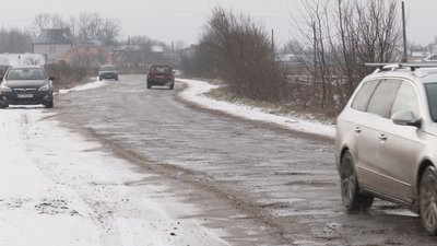 Дороги у селах Франківської громади ремонтуватиме КП "Муніципальна дорожня компанія"