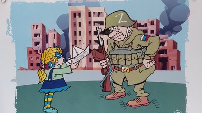 Руський кораблик, суїцид Путіна та двоглава курка: у Миколаєві презентували виставку карикатур