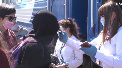 Послаблення карантину: з Херсона до Києва і навпаки з 1 червня можна дістатися потягом Послаблення карантину: з Херсона до Києва і навпаки з 1 червня можна дістатися потягом