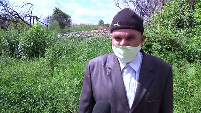 На Житомирщині пенсіонеру з села, де згоріло 27 будівель, купили хату та побутову техніку На Житомирщині пенсіонеру з села, де згоріло 27 будівель, купили хату та побутову техніку
