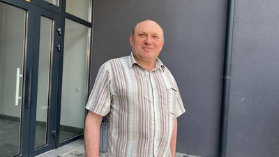 "Військовий сперся на милицю і чекав на автобус": ситуація на автостанції Тернопільщини "Військовий сперся на милицю і чекав на автобус": ситуація на автостанції Тернопільщини