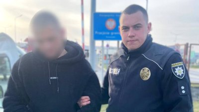 Поліцейський, правоохоронець, підозрюваний