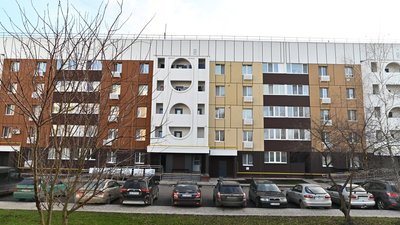 Один з відремонтованих будинків у Бородянці, Київська область