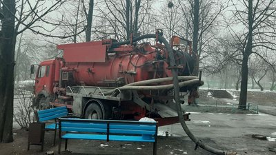 Загибель тварин у зоомагазині в Харкові: що розповіла управителька будинку Загибель тварин у зоомагазині в Харкові: що розповіла управителька будинку