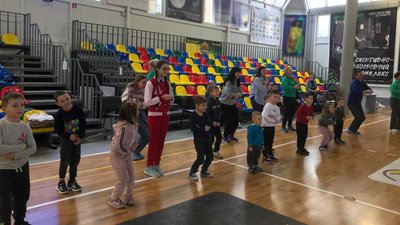 У Тернополі провели руханку для місцевих жителів і переселенців