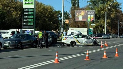 У Полтаві ДБР розслідує аварію за участі чотирьох автомобілів, серед яких патрульний