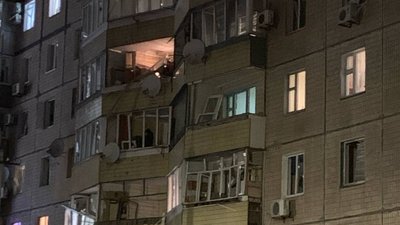 "Вся квартира в уламках". Що відбувається на місці удару по Кривому Рогу та що кажуть очевидці "Вся квартира в уламках". Що відбувається на місці удару по Кривому Рогу та що кажуть очевидці