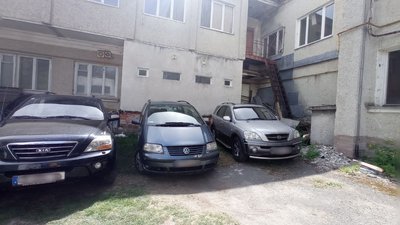 Тернопільські волонтери долучилися до купівлі автівок для бійців Тернопільські волонтери долучилися до купівлі автівок для бійців