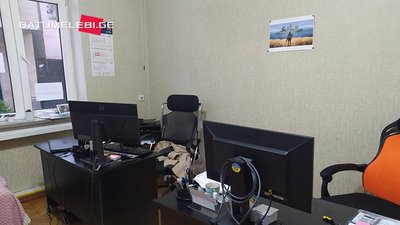 У Грузії оштрафували росіянку, яка вдарила жінку через марку з "російським військовим кораблем"