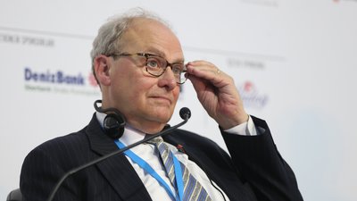 Рівень життя у РФ падатиме, але росіяни цим не переймаються — економіст Аслунд про війну та російські перспективи