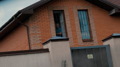 Скотчем і молитвою: якими методами закриті центри "реабілітують" хворих на алкоголізм і наркоманію Скотчем і молитвою: якими методами закриті центри "реабілітують" хворих на алкоголізм і наркоманію