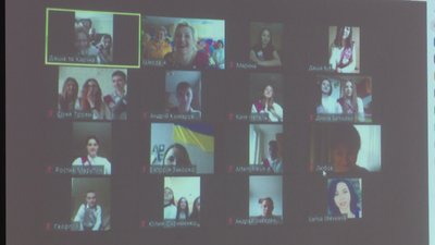 У Сумській школі №4 останній дзвоник відбувався дистанційно У Сумській школі №4 останній дзвоник відбувався дистанційно