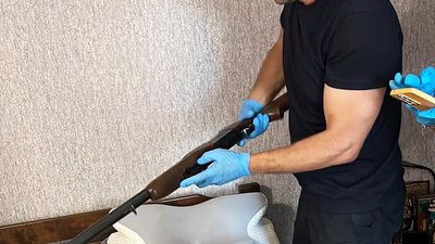 чоловіка підозрюють у вбивстві пасинка з мисливської рушниці