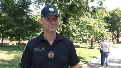 Пресофіцер патрульної поліції Віталій Копистко