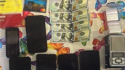 У Херсоні викрили та повідомили про підозру п’ятьом наркозбувачам У Херсоні викрили та повідомили про підозру п’ятьом наркозбувачам
