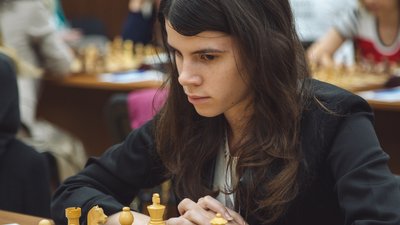 Українську чемпіонку світу серед студентів з шахів дискваліфікували за "чітерство". Без доказів