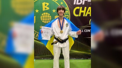 Анатолій Скрипка з Чернігова здобув золоту та срібну медалі чемпіонату Європи