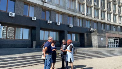 "Виживаємо": як мешканці кількох прикордонних сіл Великописарівської громади чотири місяці живуть без електроенергії "Виживаємо": як мешканці кількох прикордонних сіл Великописарівської громади чотири місяці живуть без електроенергії