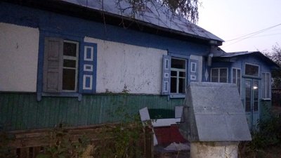 Будинок у Бахмачі на Чернігівщині — студент знайшов старовинні речі Будинок у Бахмачі на Чернігівщині — студент знайшов старовинні речі